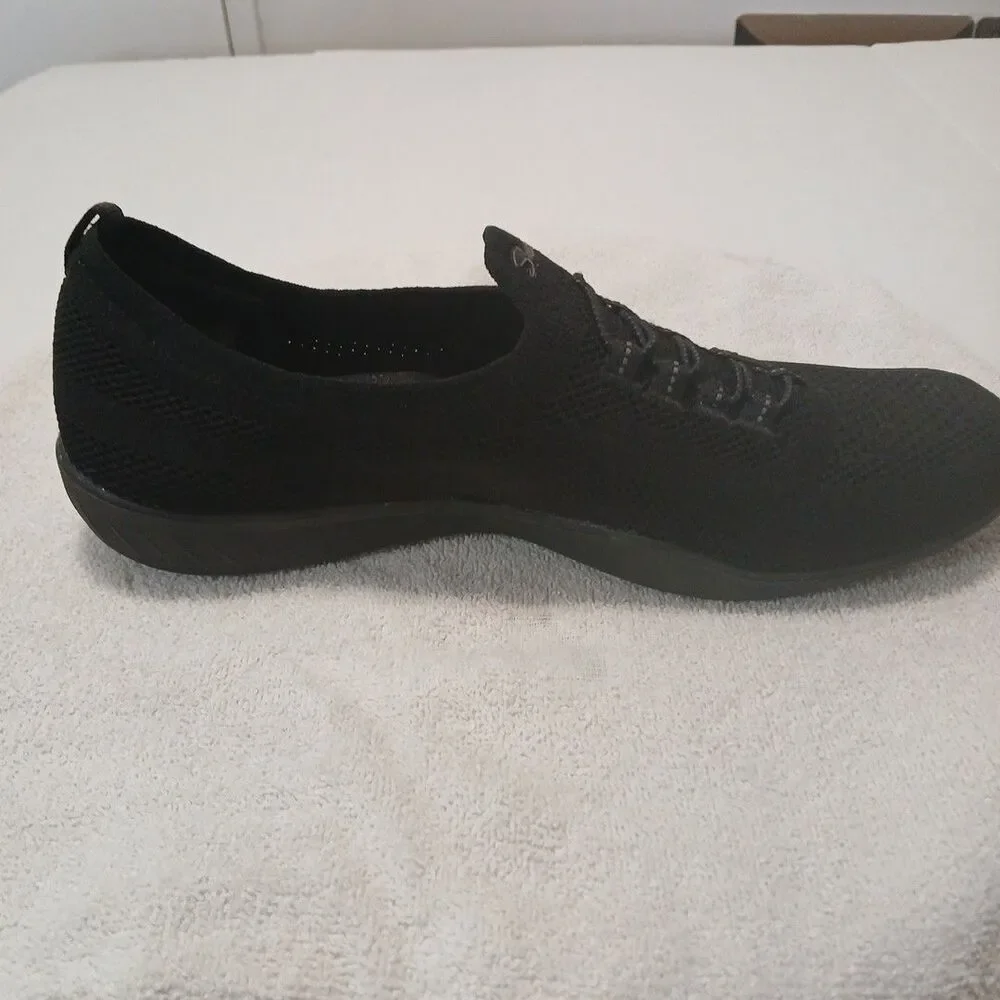 Skechers Shoes Slip On Black Stretch Fit Air Cooled Memory Foam Womens SZ 10 NEW